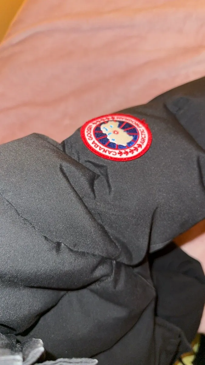 Canada goose jacket black - Image 3