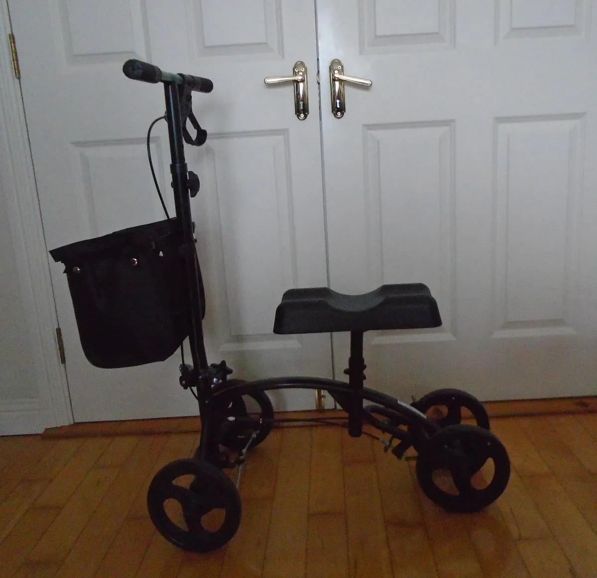 Knee walker.knee scooter - Image 1