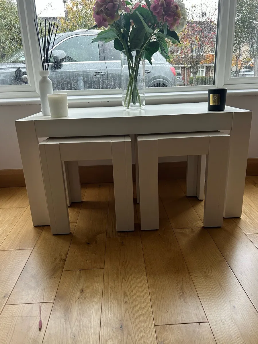 Coffee table - Image 1