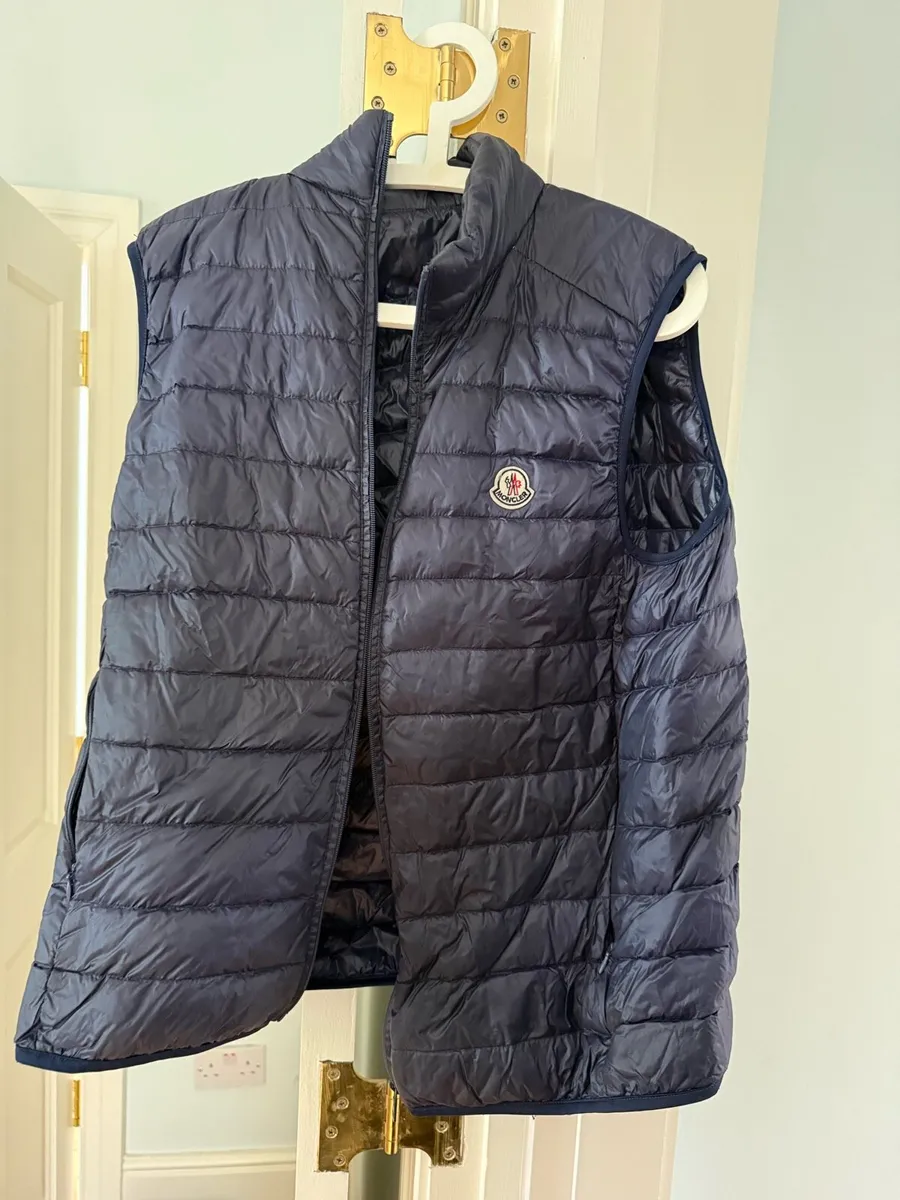 Men’s moncler navy gilet jacket - Image 1