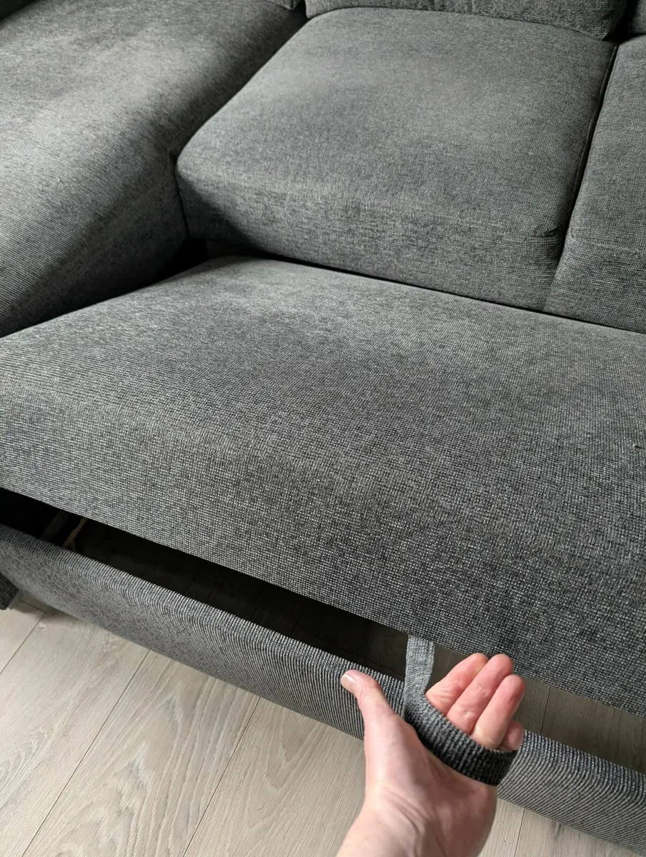 Corner Sofa with Pull-Out Bed - Image 2