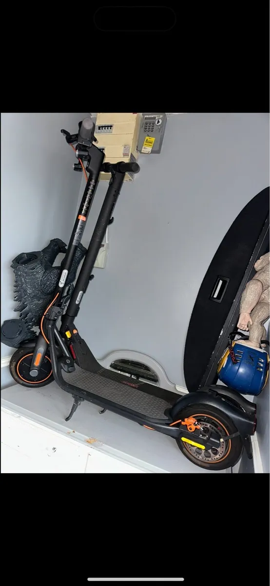 Electric Scooters / Trades Considered - Image 1