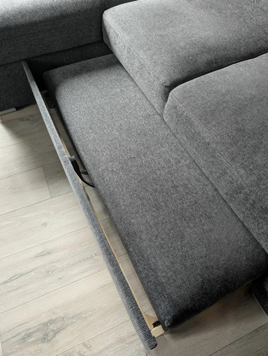 Corner Sofa with Pull-Out Bed - Image 3