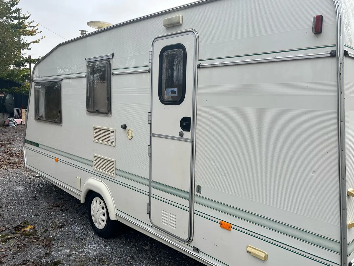 Elddis 4 berth caravan - Image 2