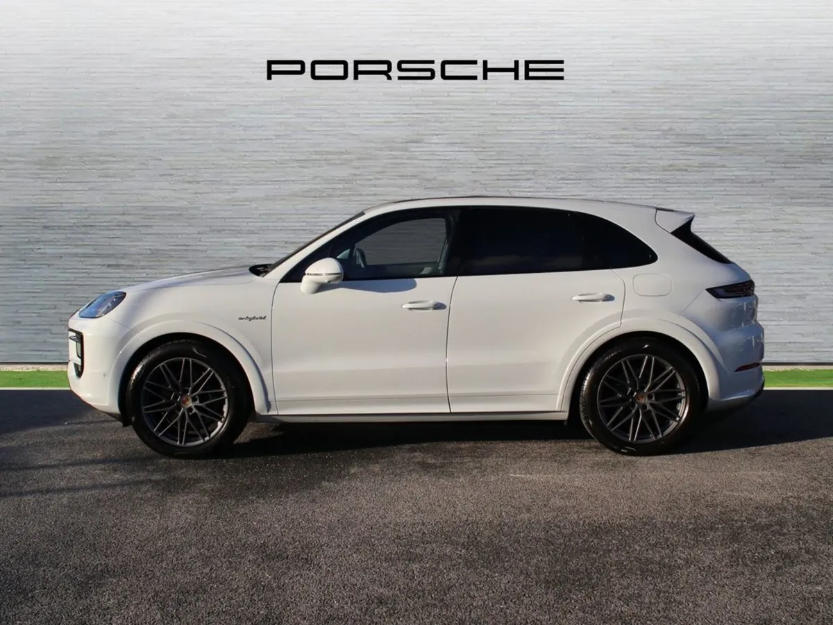 Porsche Cayenne E-hybrid - Image 4