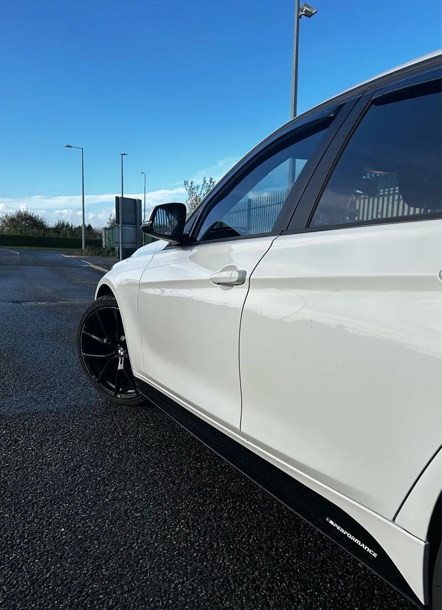 BMW 3 Series 316D White - Image 4