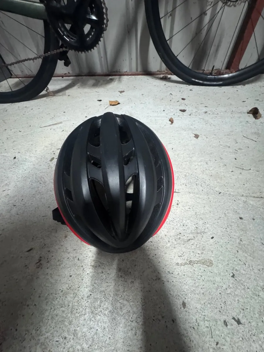 Helmet & Shoes Bike accessories - Image 3