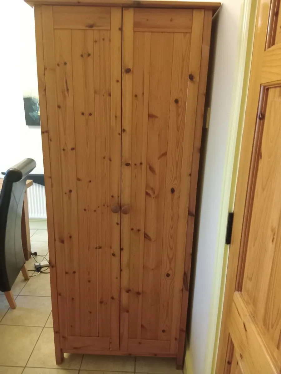 Single pine effect wardrobe - Image 1