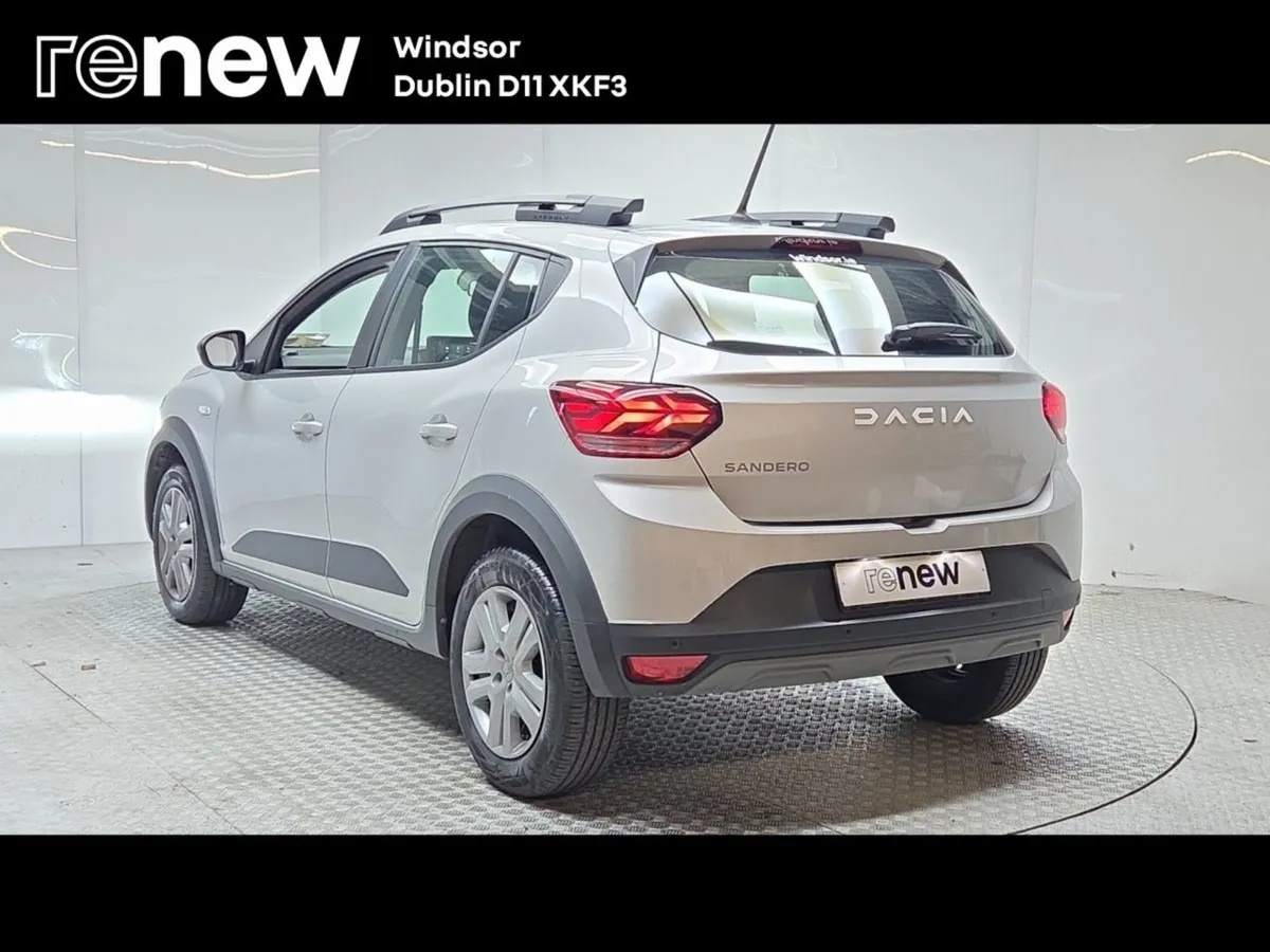Dacia Sandero Stepway TCe 90 Stepway Comfort - Image 4