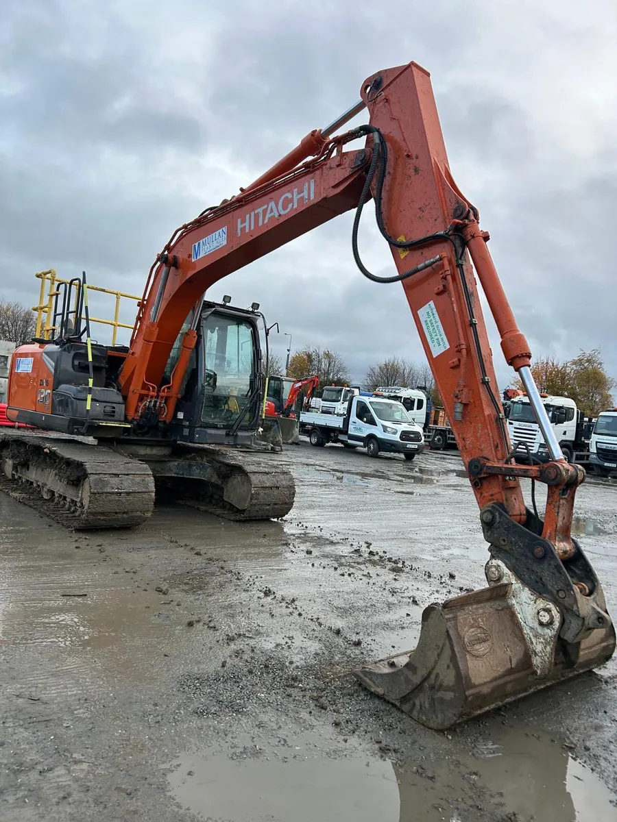 2022 Hitachi ZX130 Only 3775Hrs - MULLANS - Image 2