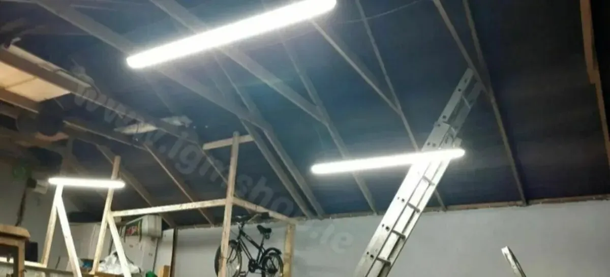 5 ft foot LED Lights Fluorescent Batten waterproof - Image 3
