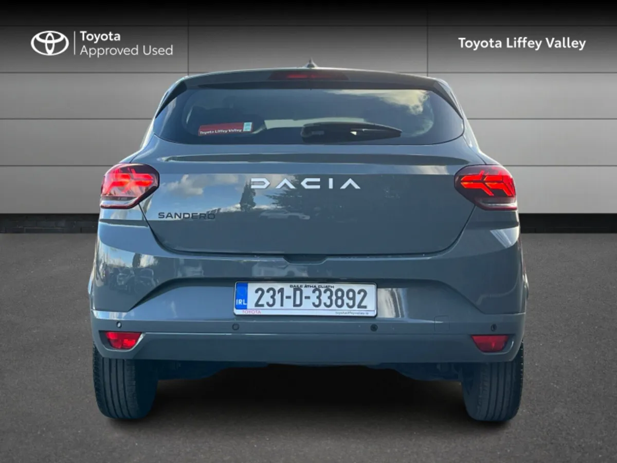 Dacia Sandero EXPRESSION TCE 90 5SPEED NBI 5DR - Image 4