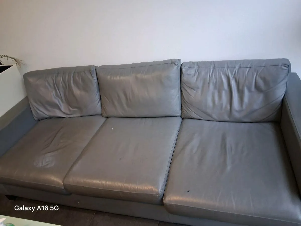 Sofa - Image 4