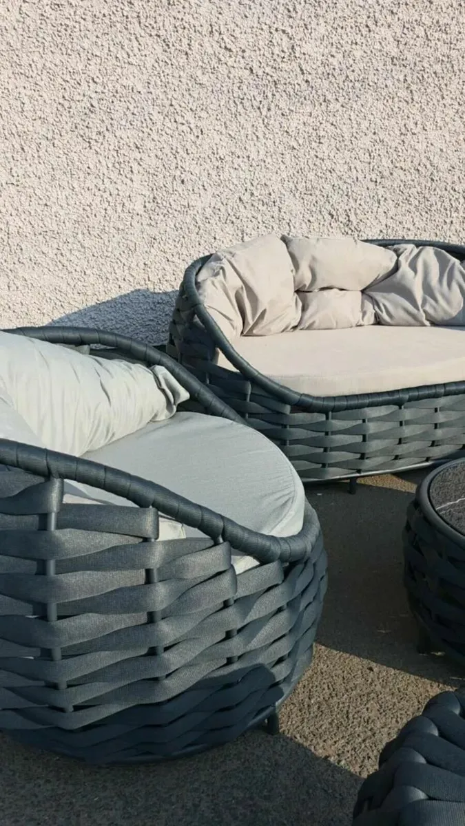 Garden furniture set brand new - Image 2