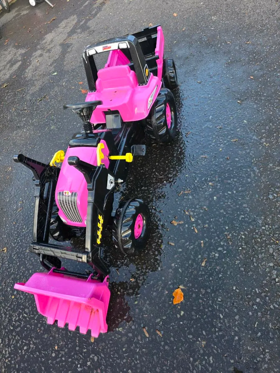 Girls rolly junior ride on tractor and trailer - Image 3