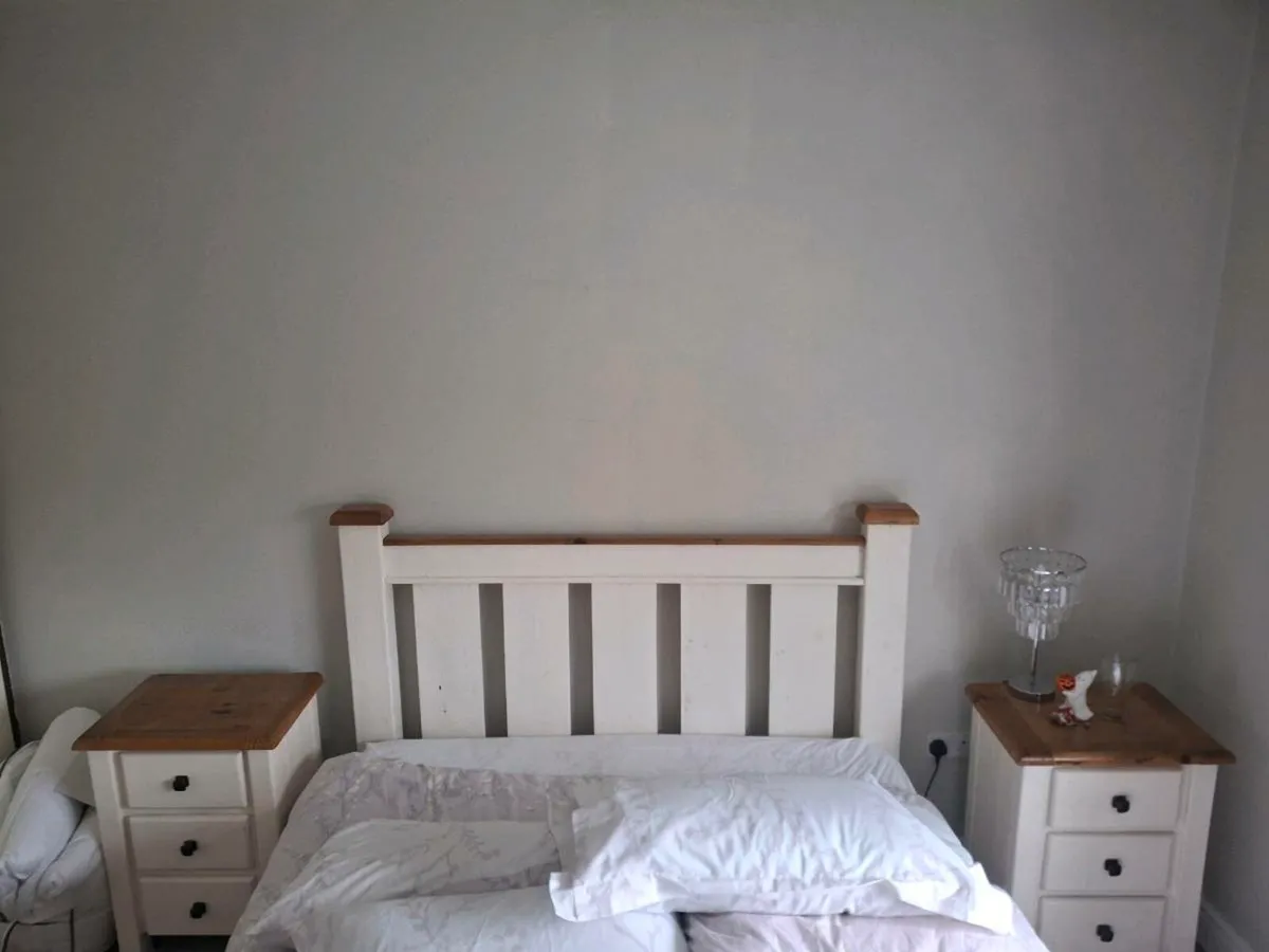 Solid Wood King Size Bed,Chest of drawers,2Lockers - Image 1