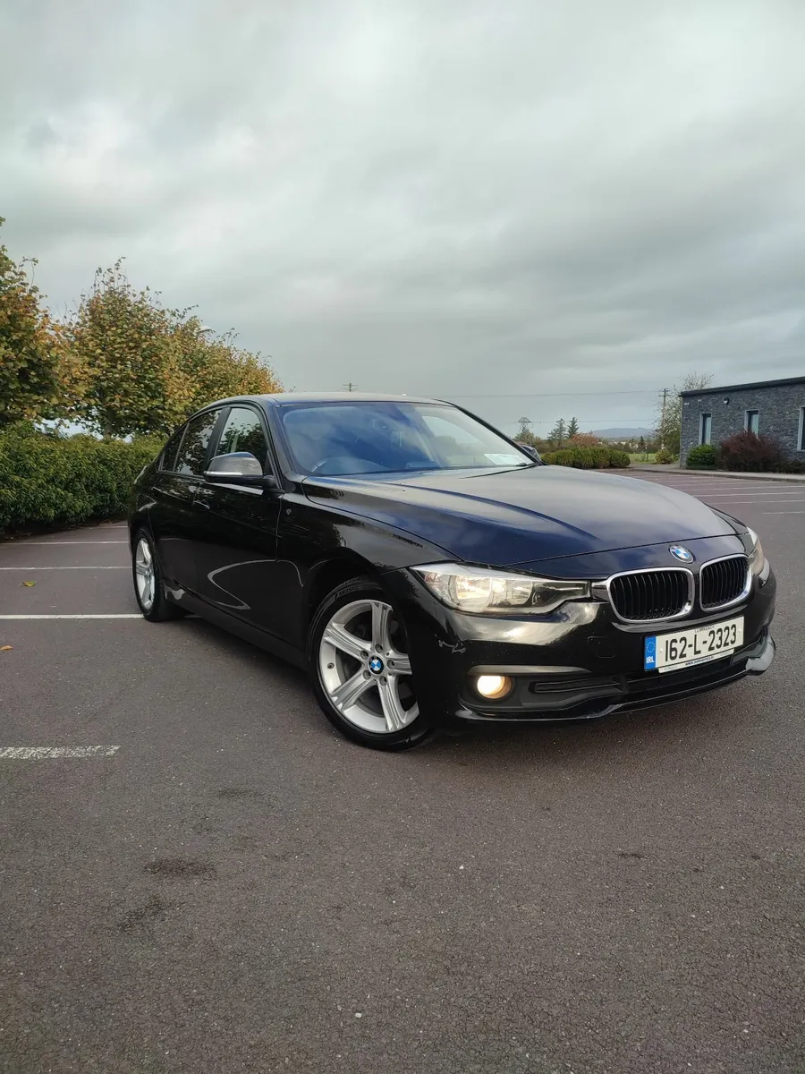 BMW 3-Series 2016 - Image 2