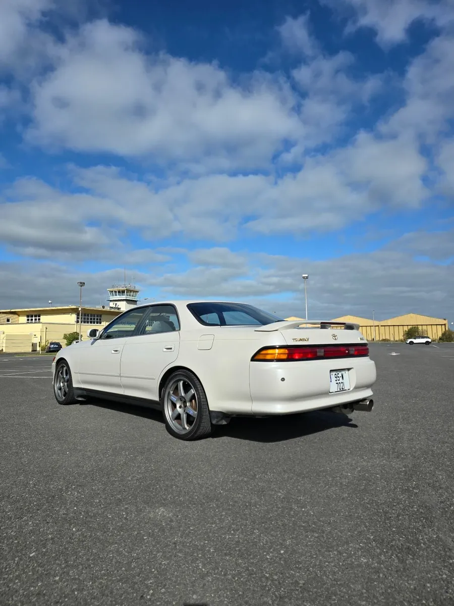 1995 Toyota Mark II Tourer V - Image 3