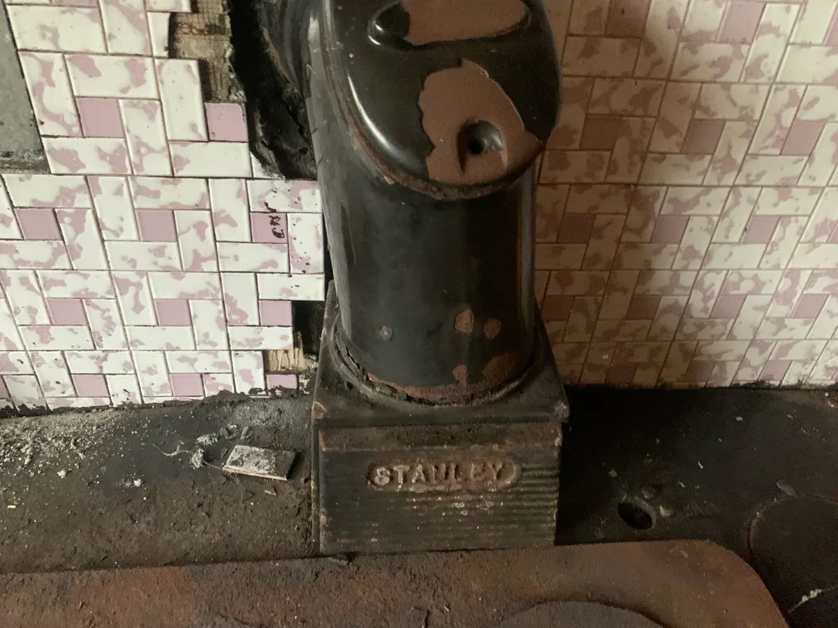 Stanley no 8 cooker - Image 2