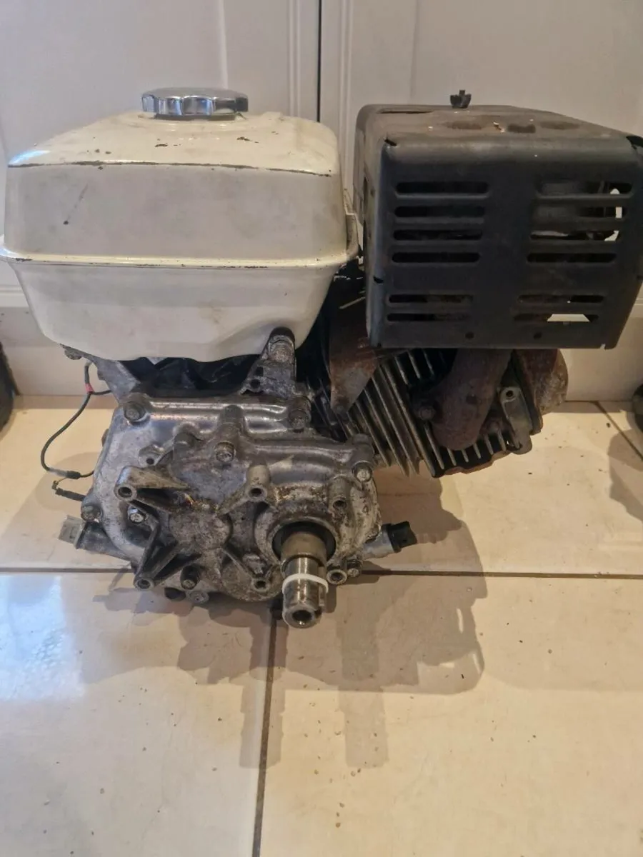 Honda GX270 with gear reduction - Image 3