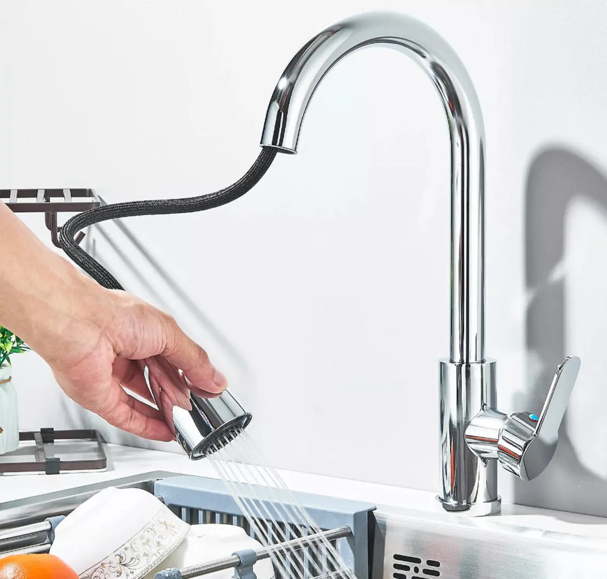 Kitchen Sink Tap Mixer Pull Out Spray Head - Image 1