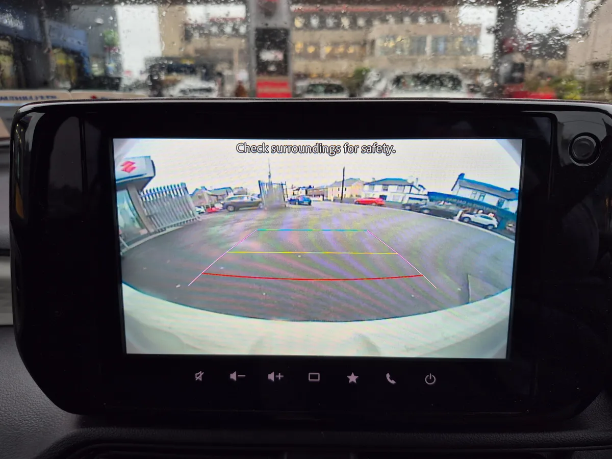 DEMO Suzuki Swift 1.2 Ultra 3000klms - Image 4