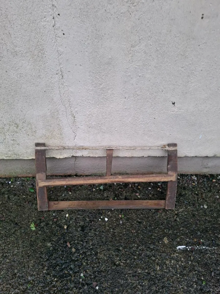 Wall vintage saw medium possible to post