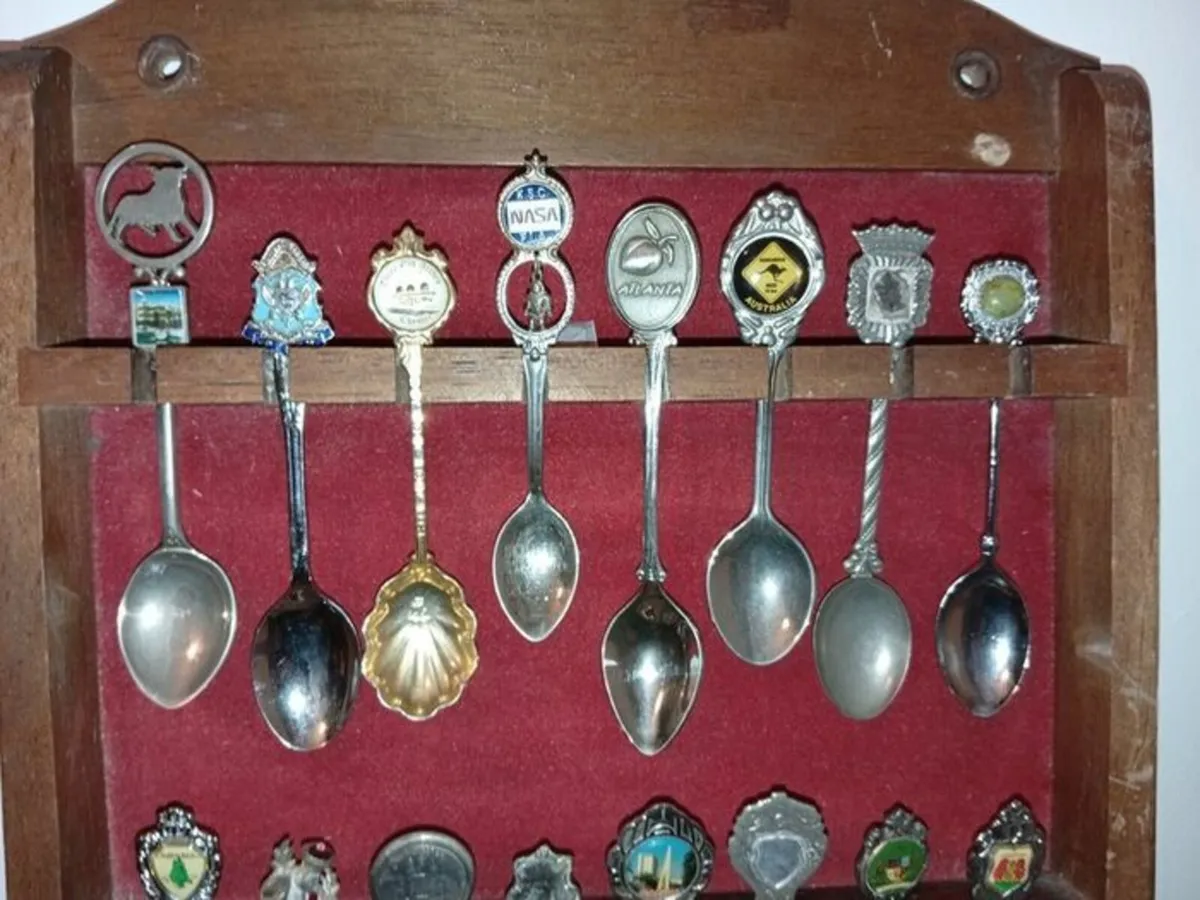 Collection Of Souvenir Teaspoons Worldwide On Disp - Image 4
