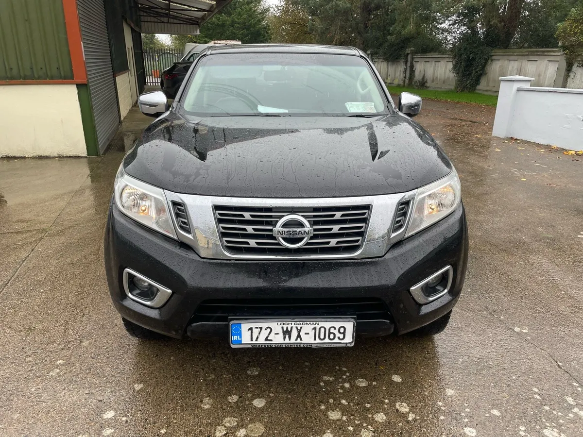 2017 Nissan Navara 2.3 Crew Cab - Image 1