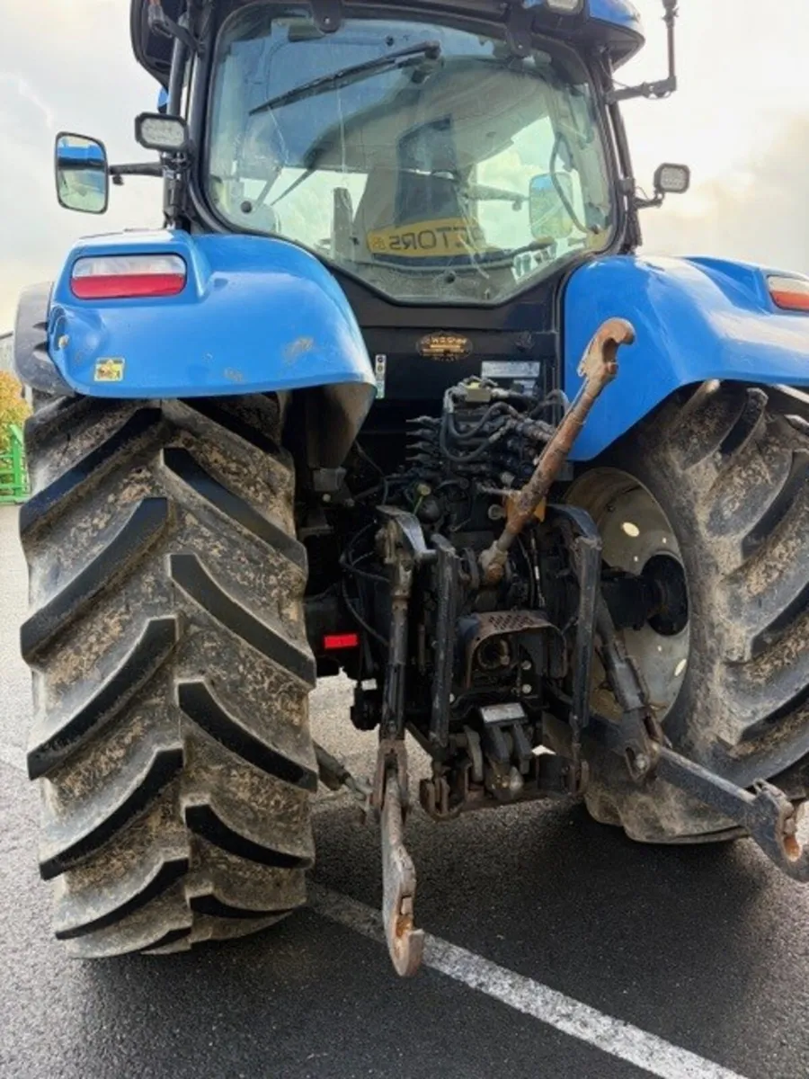 New Holland  6070 R/C - Image 3