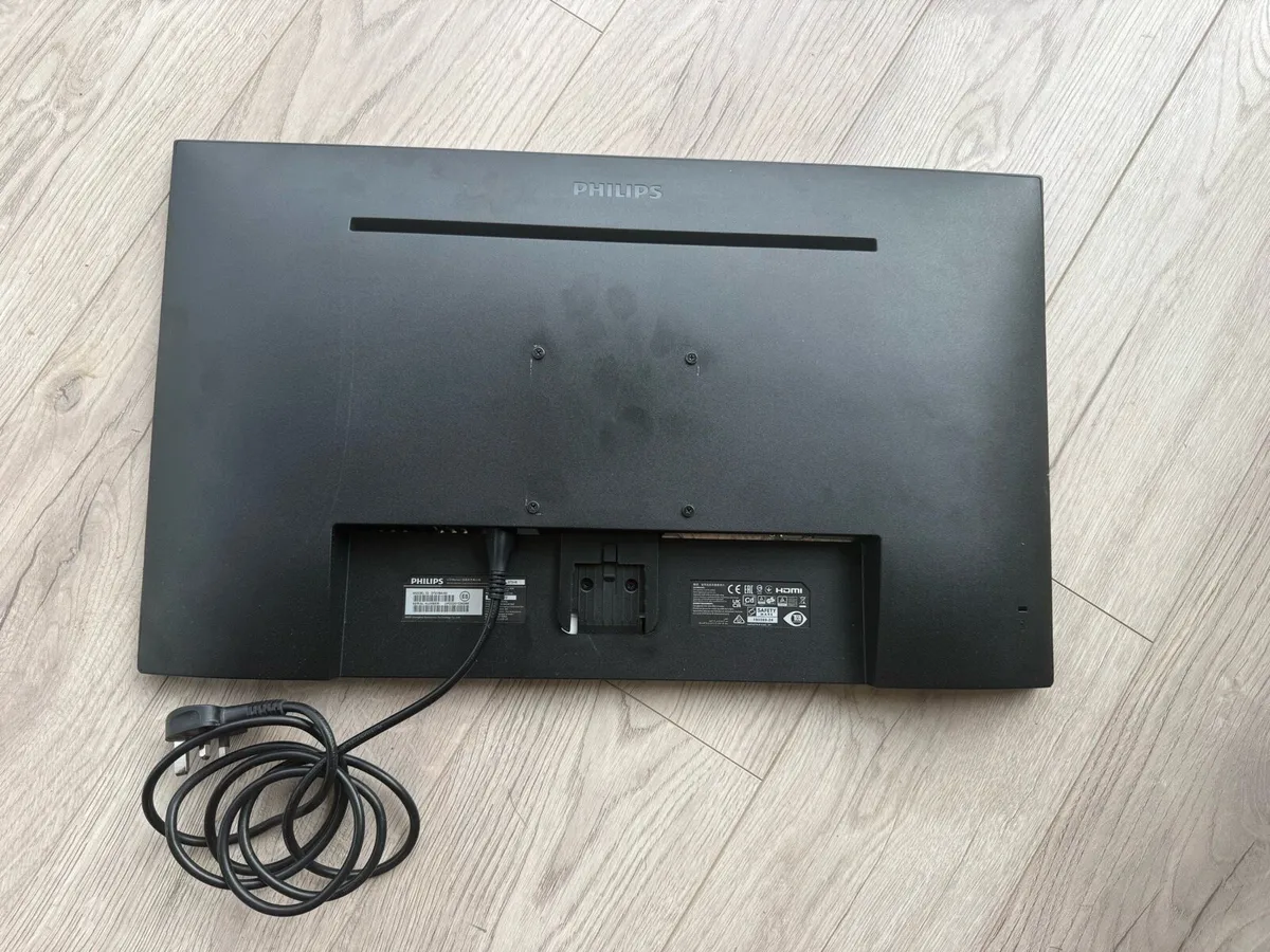 27” Monitor Screen - Image 2