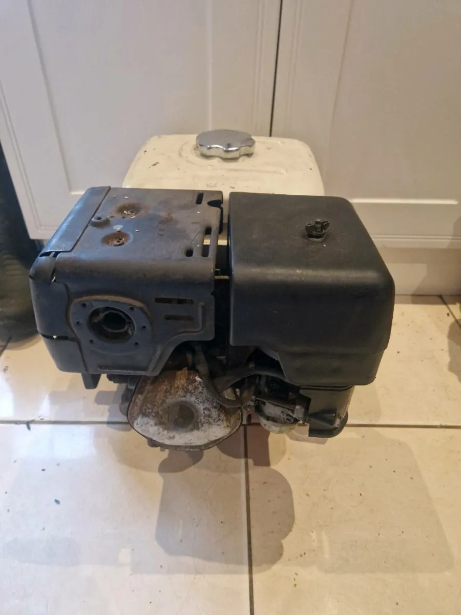 Honda GX270 with gear reduction - Image 2