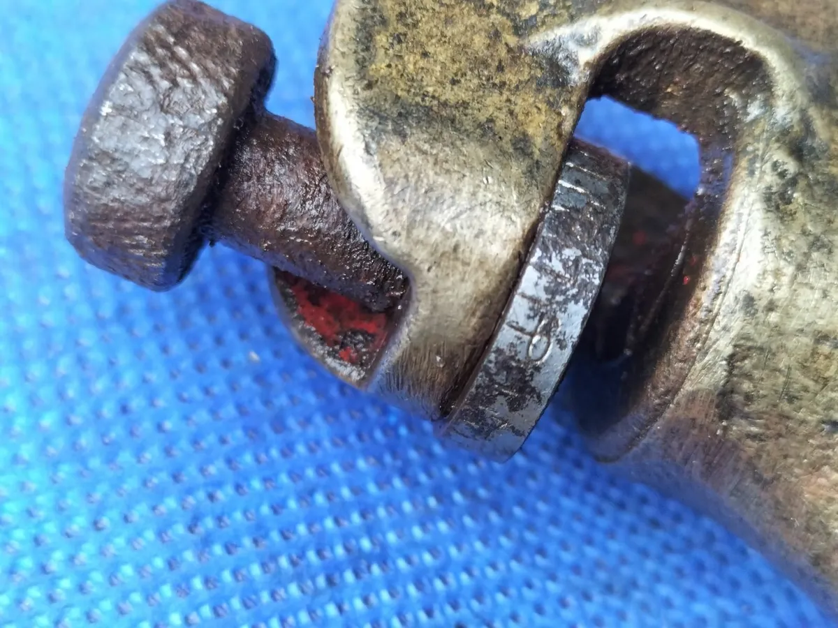 Eclipse Saw Set for Tenon Saws - Image 4