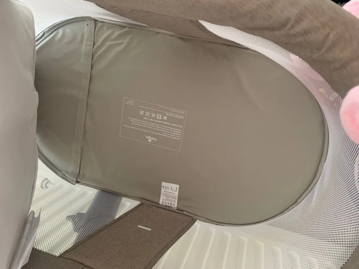 Baby crib/sleeper - Image 3