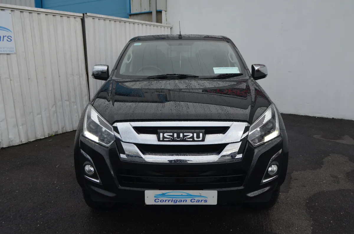 IMMACULATE LOW MILEAGE YUKON-PRICE INCLS VAT - Image 4