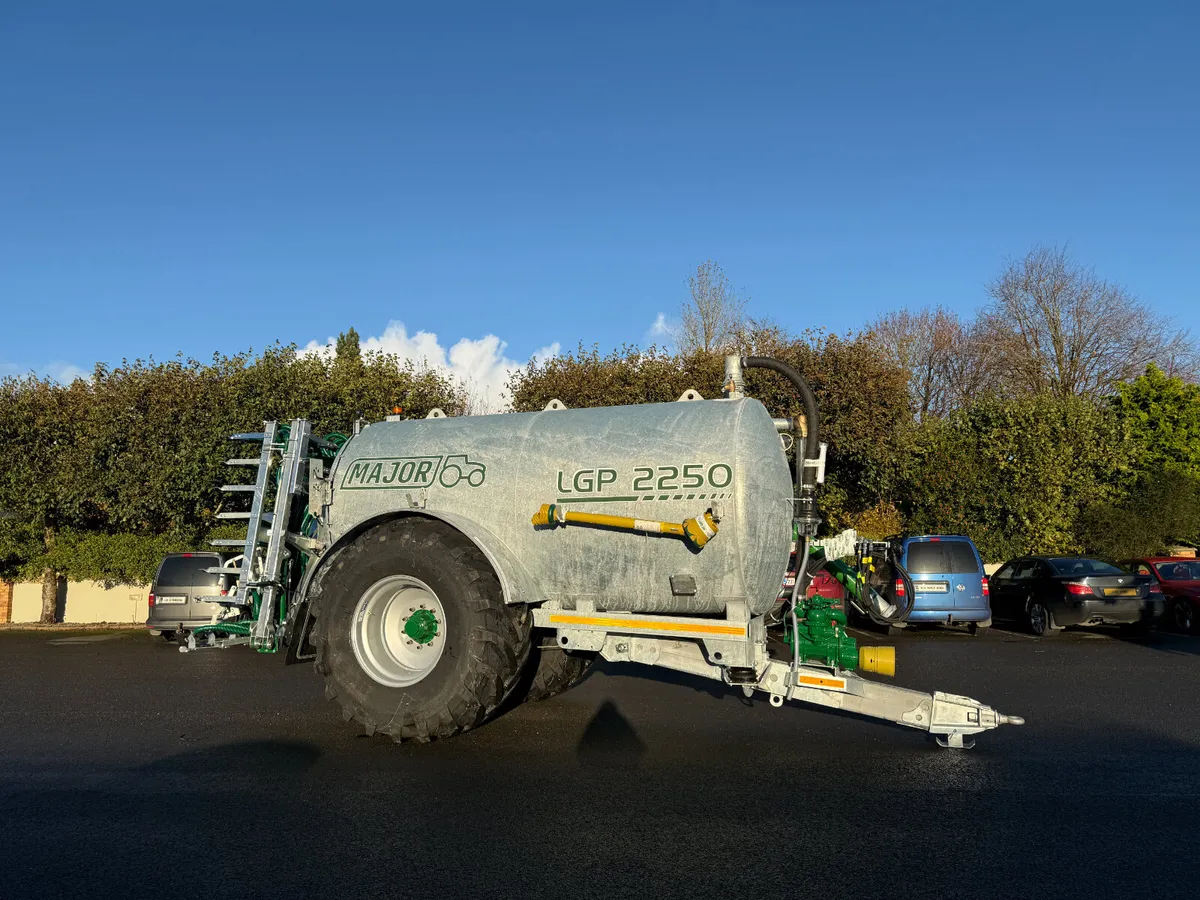 🚜 Major 2250LGP Galvanised Vacuum Tank - Image 3