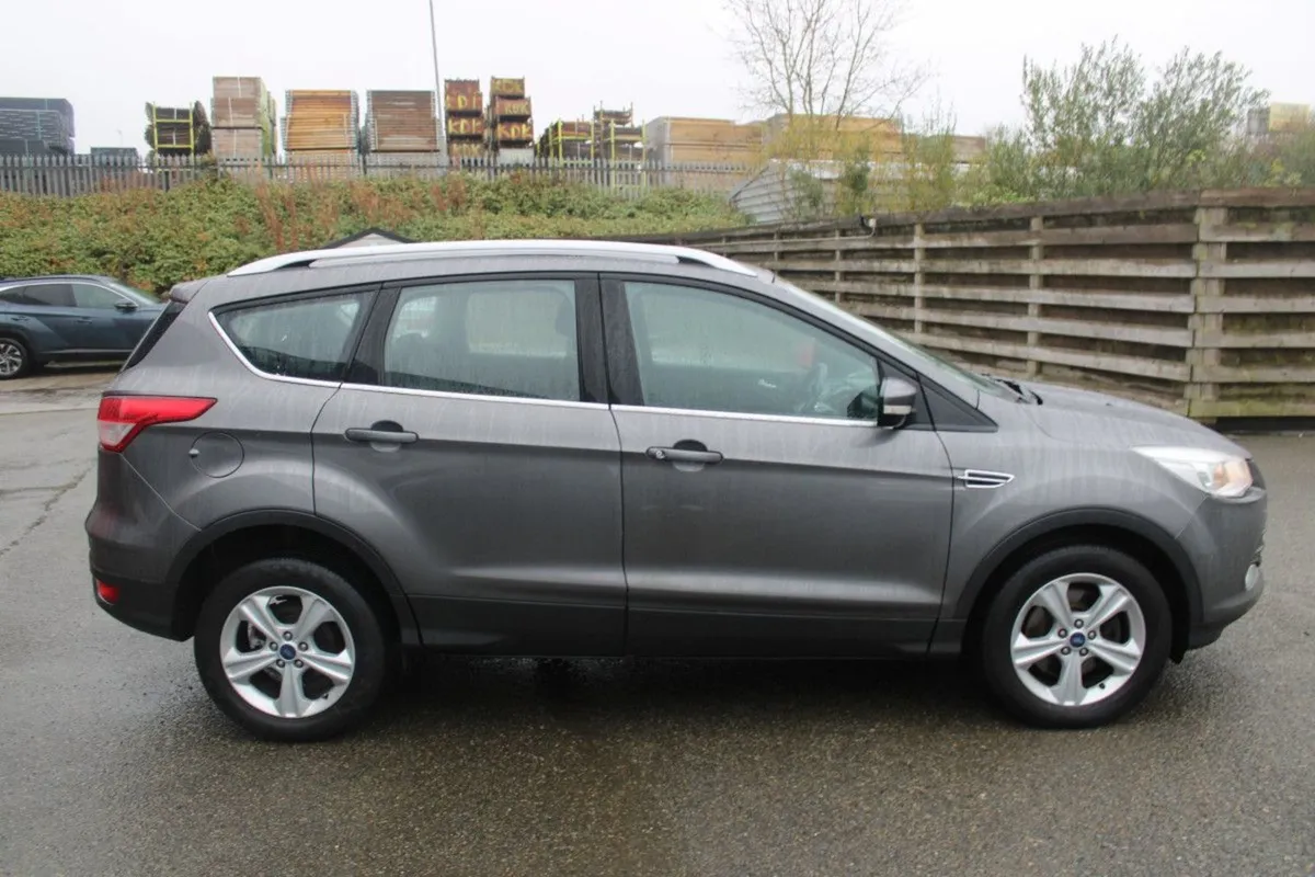 Ford Kuga 2.0tdci 140PS Zetec - Image 2