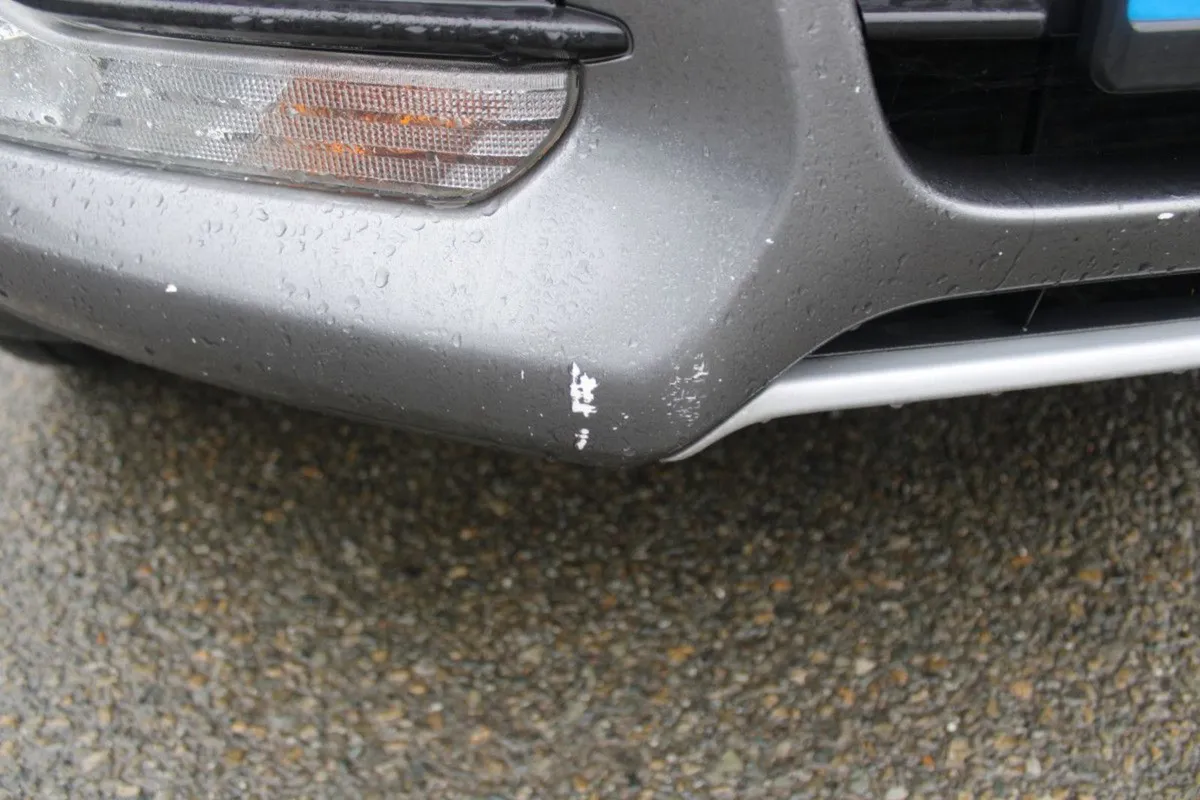 Ford Kuga 2.0tdci 140PS Zetec - Image 4