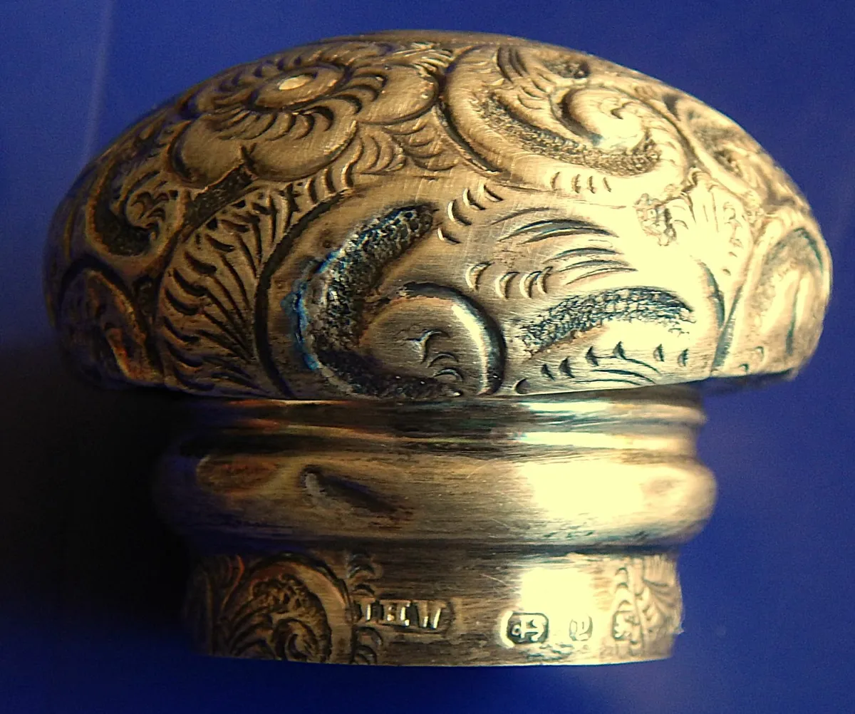 Antique Cut Glass Perfume Bottle with Silver Top - Image 4