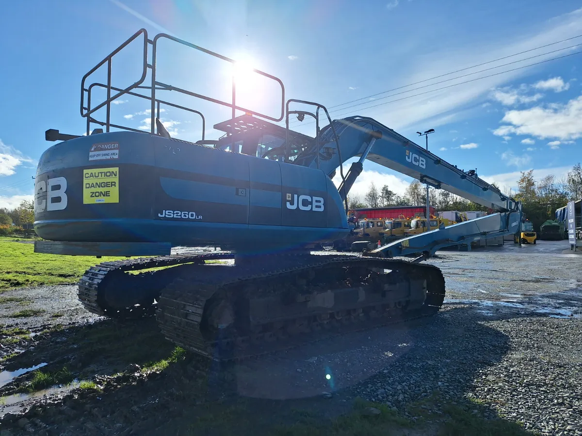 2011 JCB JS260LR Excavator For Auction - Image 3