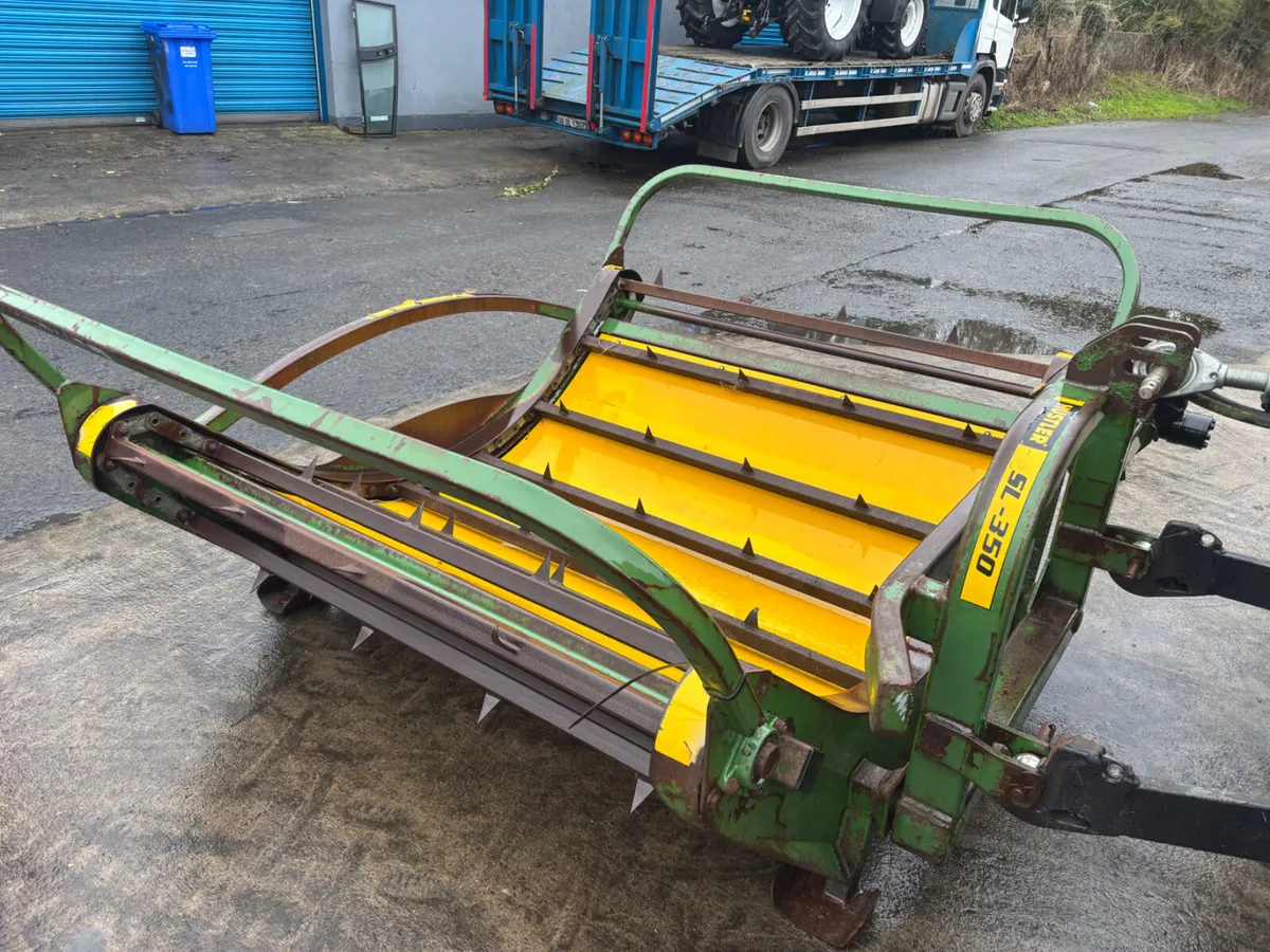 Hustler SL350 Bale Unwinder - Image 3