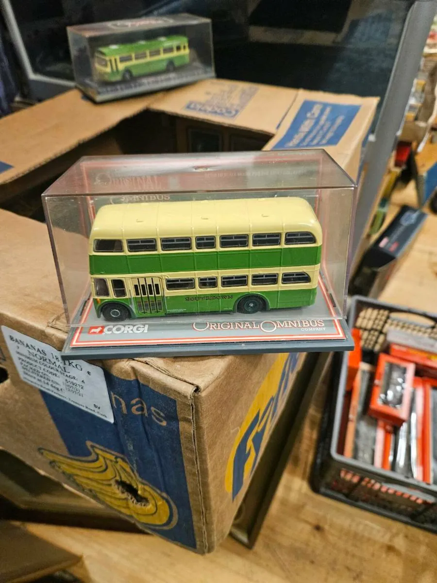Corgi Bus