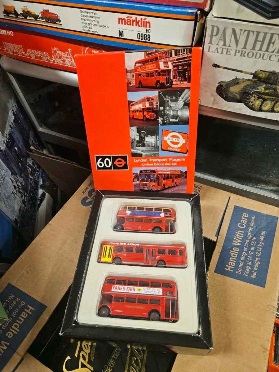 Corgi Bus Set