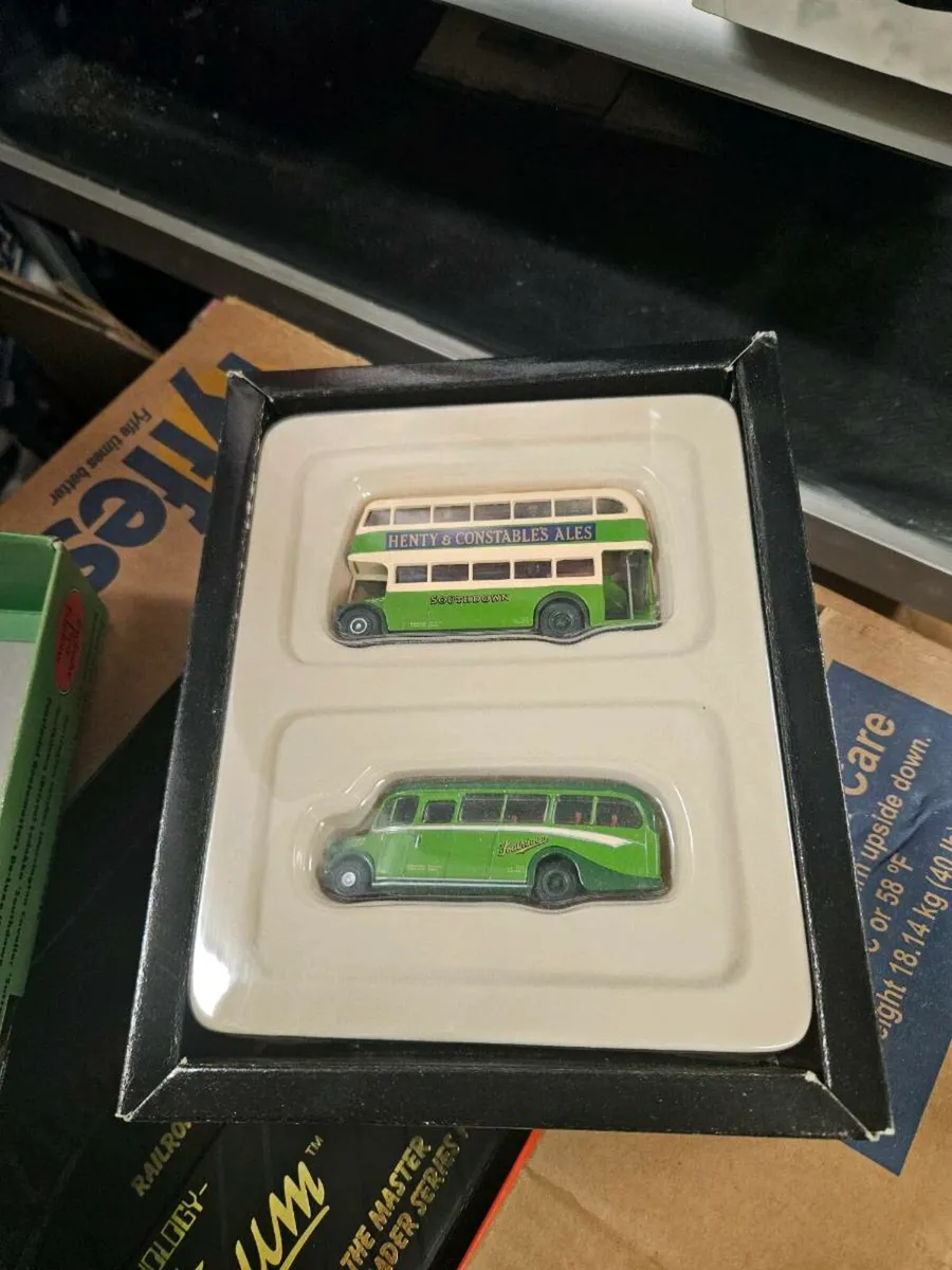 Corgi Bus Set