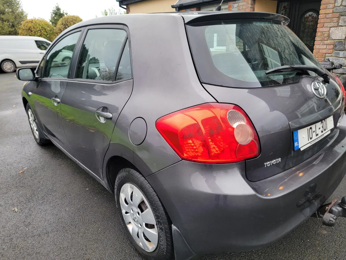 Toyota Auris 2010 call 085 2697260 - Image 2