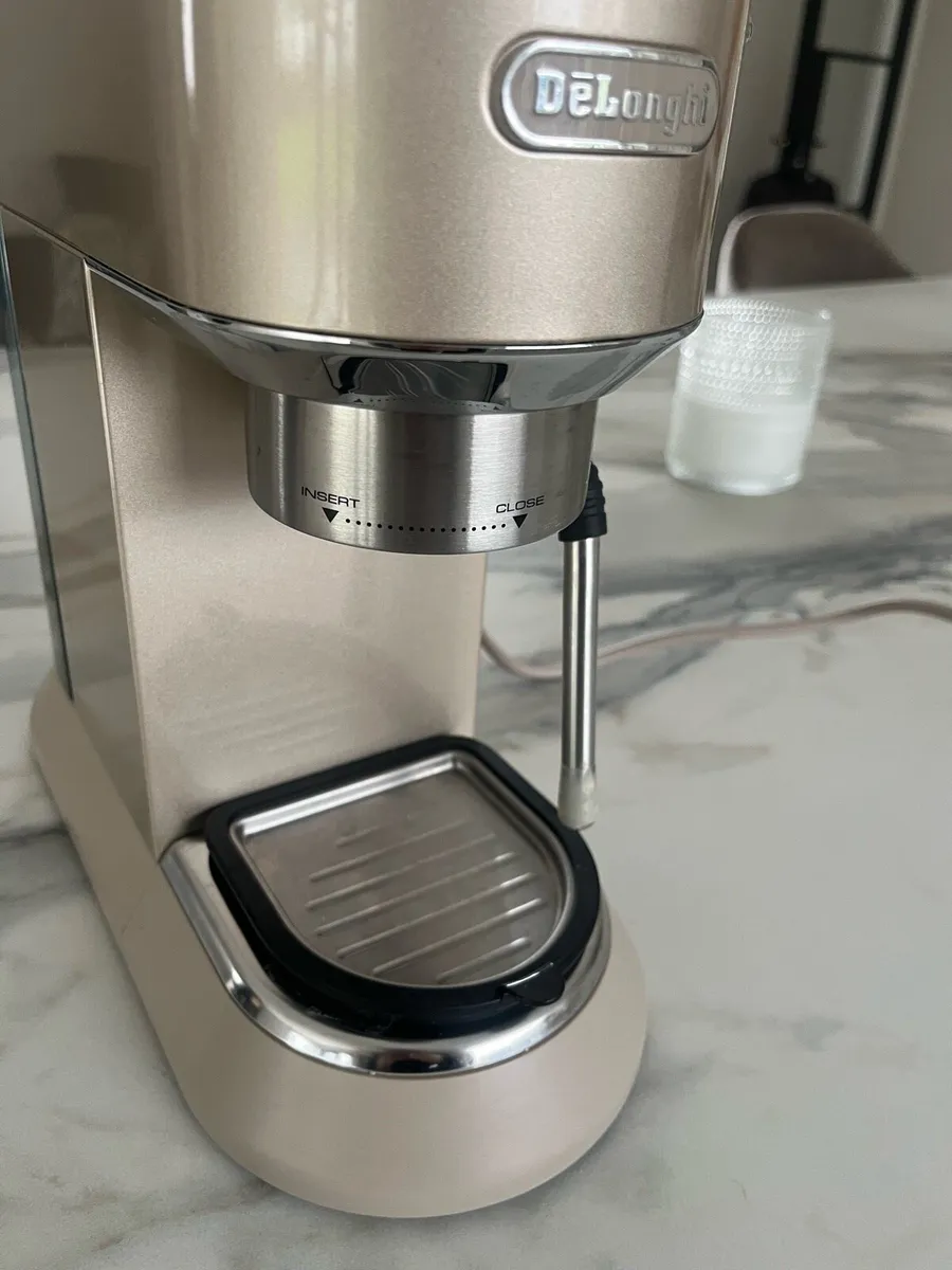 Delonghi dedicated Arte coffee machine - Image 2