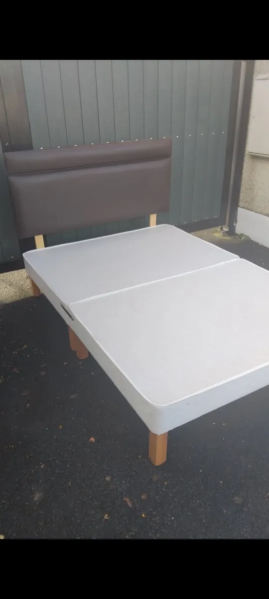 Double bed - Image 2