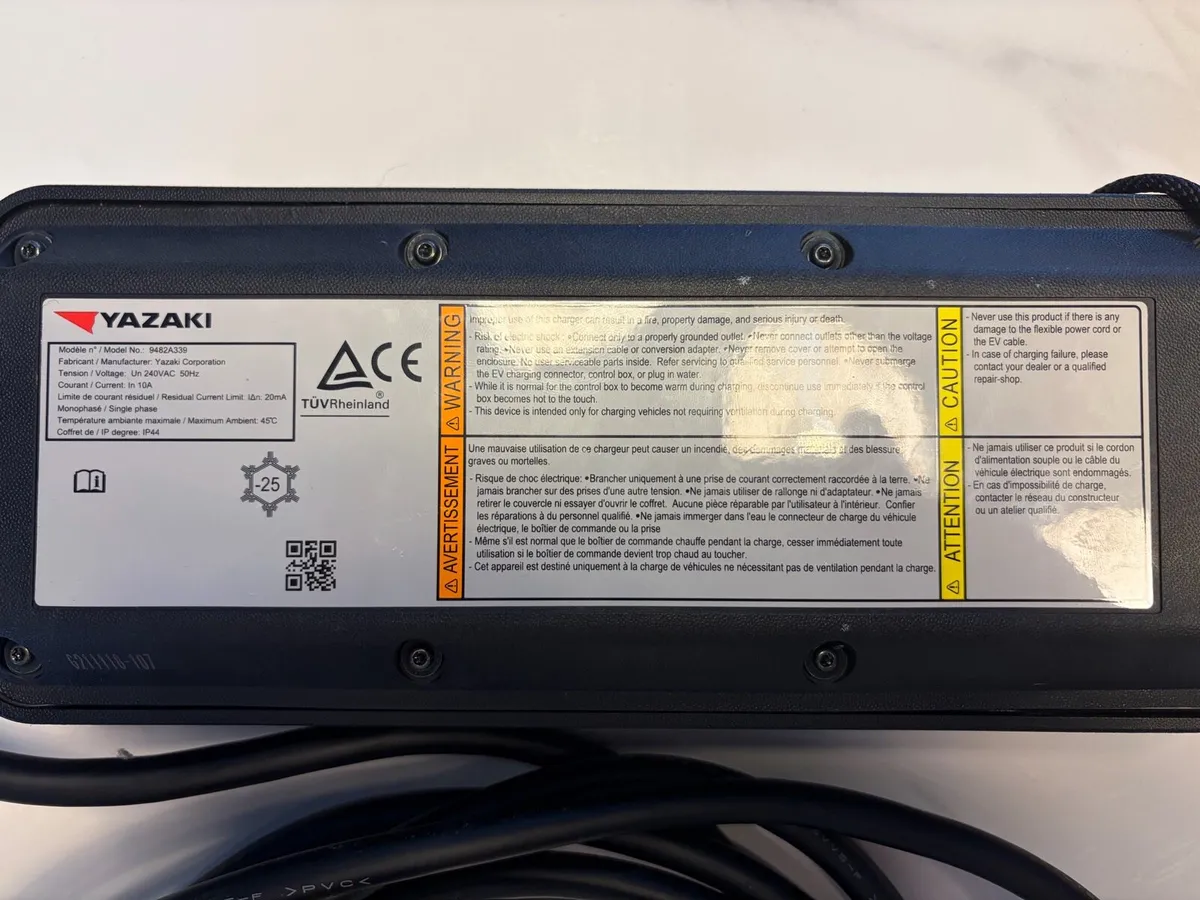 Mitsubishi Outlander PHEV home/portable char cable - Image 2