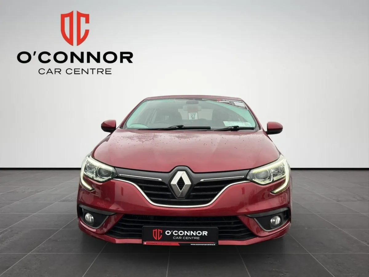 Renault Megane “Looks classy, sips petrol, and nev - Image 2