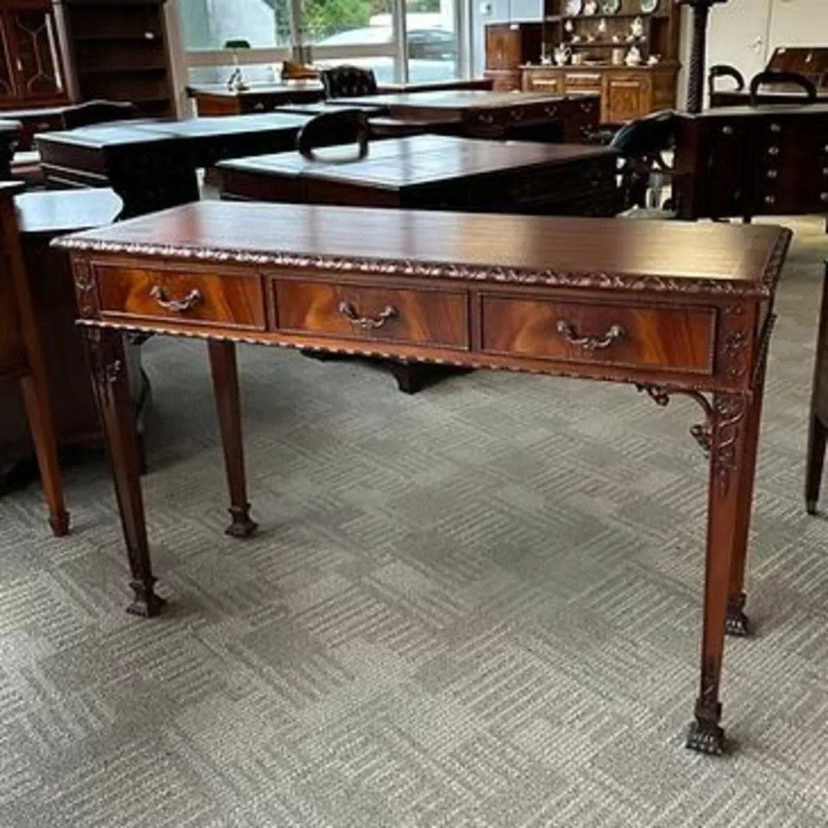 Fabulous mahogany Georgian style roped edge 3 draw